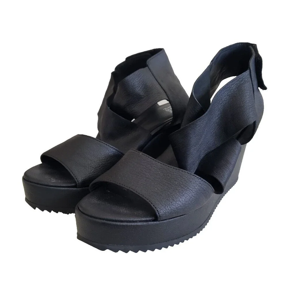 Eileen Fisher Whimsy Sandals Black Leather Almond Open Toe Platform Wedge Sz 8.5